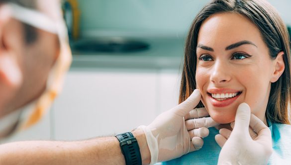 Comment économiser de l’argent chez le dentiste sans prendre de risque